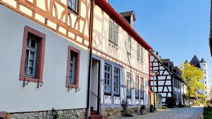 Eltville setzt im September auf historische Rundgänge und Weinverkostungen Eltville setzt im September auf historische Rundgänge und Weinverkostungen