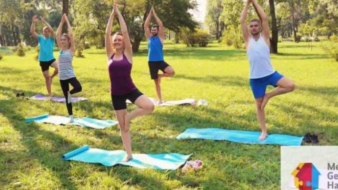 Kostenlose Yoga-Kurse im Eltviller Stadtpark im Juni