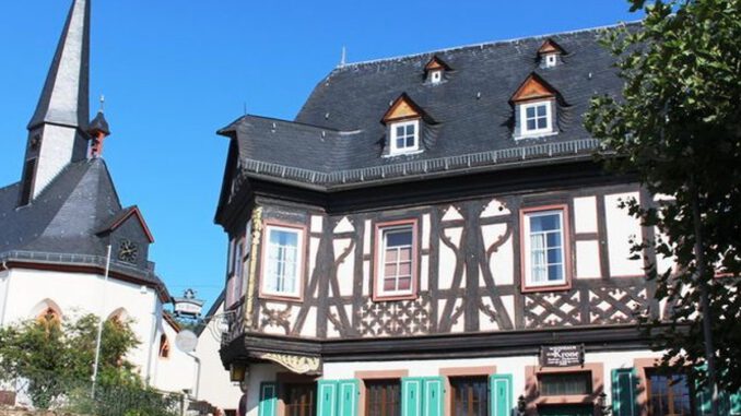 Martinsthal organisiert Dorfreinigung am 20. Juni: Treffpunkt Weinprobierstand um 11 Uhr Martinsthal organisiert Dorfreinigung am 20. Juni: Treffpunkt Weinprobierstand um 11 Uhr