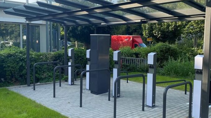 Neue Fahrradstation am Elsässer Platz erweitert Mobilitätsangebote vor Ort Neue Fahrradstation am Elsässer Platz erweitert Mobilitätsangebote vor Ort