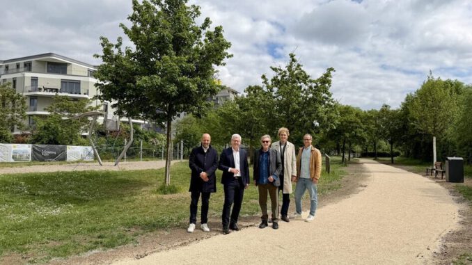 Neue Fuß und Radwege in Kastel führen direkt zur Rheinpromenade