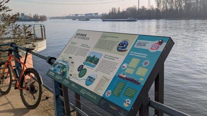 Neun neue Informationstafeln an den Wiesbadener Uferwegen zeigen Hintergründe zu Natur, Industrie und Geschichte